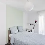 Privee - Confort - Wifi Bed & Breakfast *